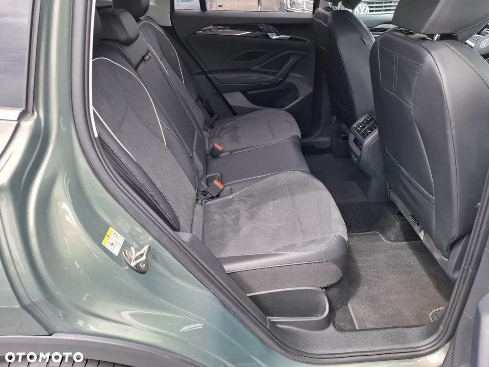 Volkswagen Tiguan 1.5 eTSI Elegance DSG - 13