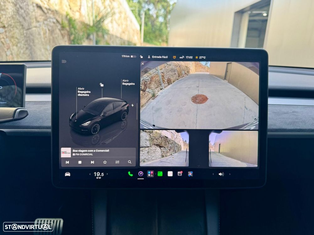Tesla Model Y Long Range Dual Motor AWD - 22