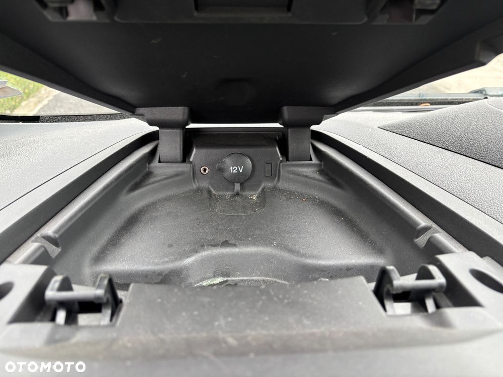 Ford Transit Custom L1H1 Klima Hak Tempomat Relingi Nowy rozrząd - 17