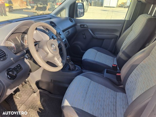 Volkswagen Caddy - 6