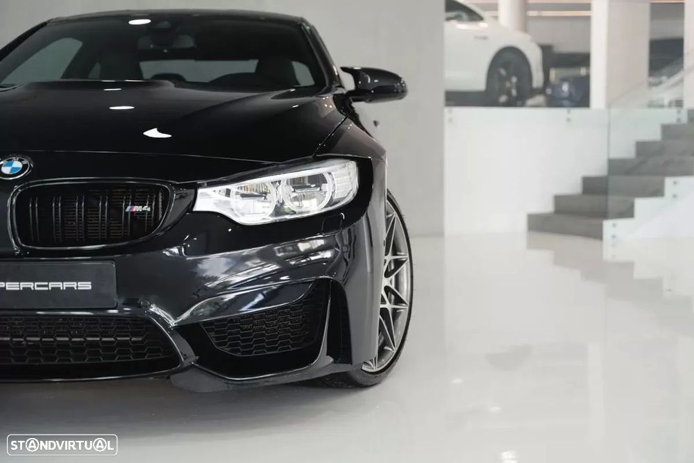BMW M4 - 5
