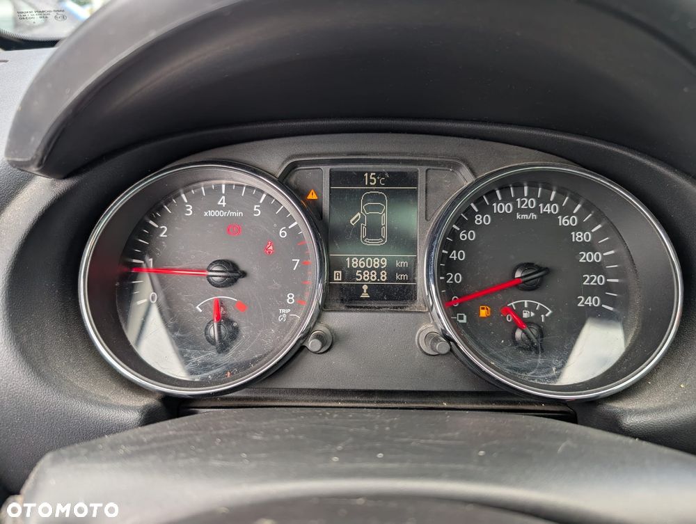 Nissan Qashqai 1.6 visia Start/Stop - 14