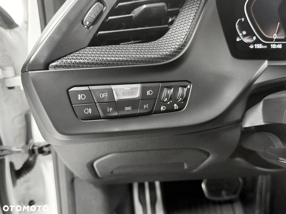 BMW Seria 1 118i M Sport - 39