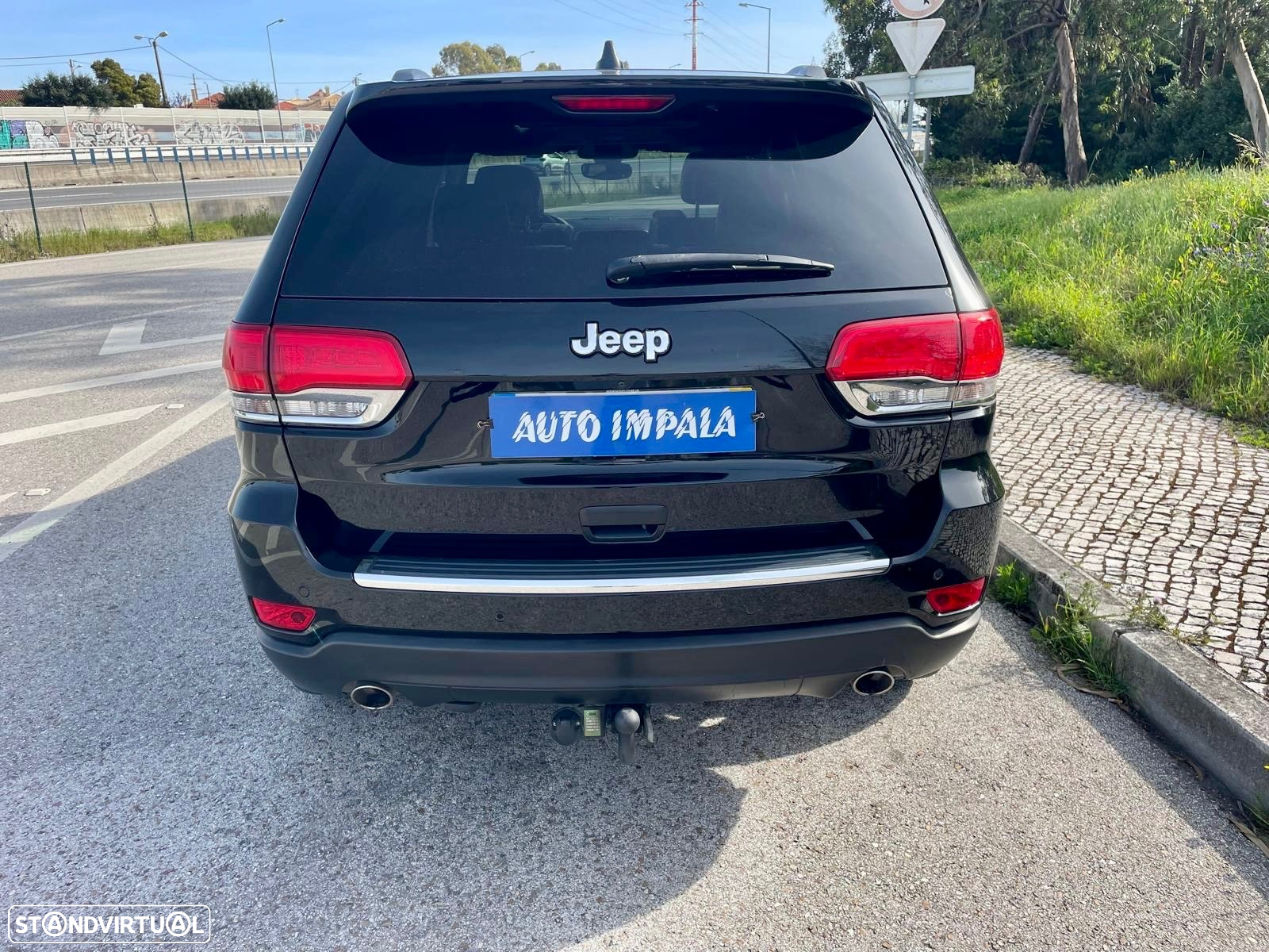 Jeep Grand Cherokee 3.0 CRD V6 Overland - 4