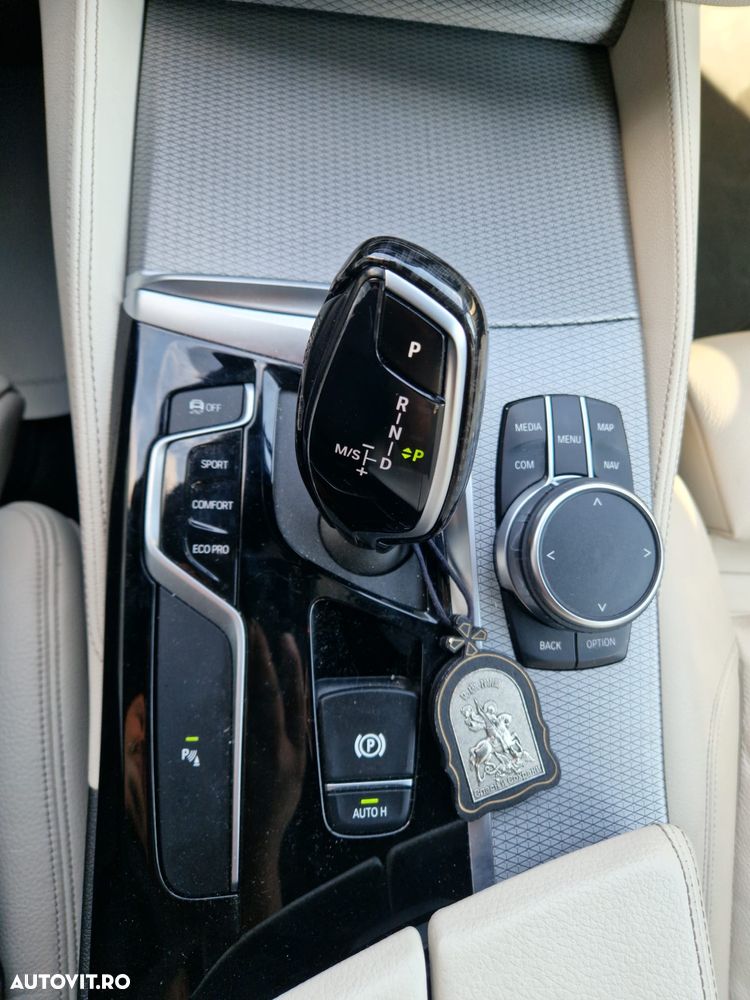 BMW Seria 5 520d Aut. M Sport Edition - 19