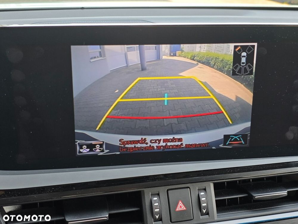 Lexus ES 300h Business Edition - 14