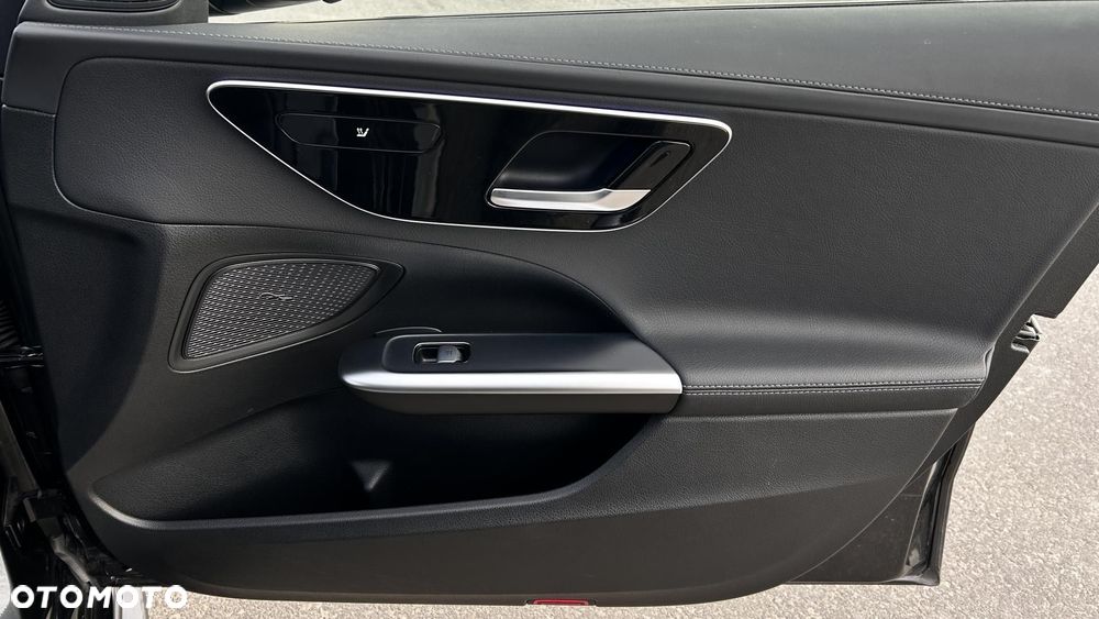 Mercedes-Benz Klasa C - 27