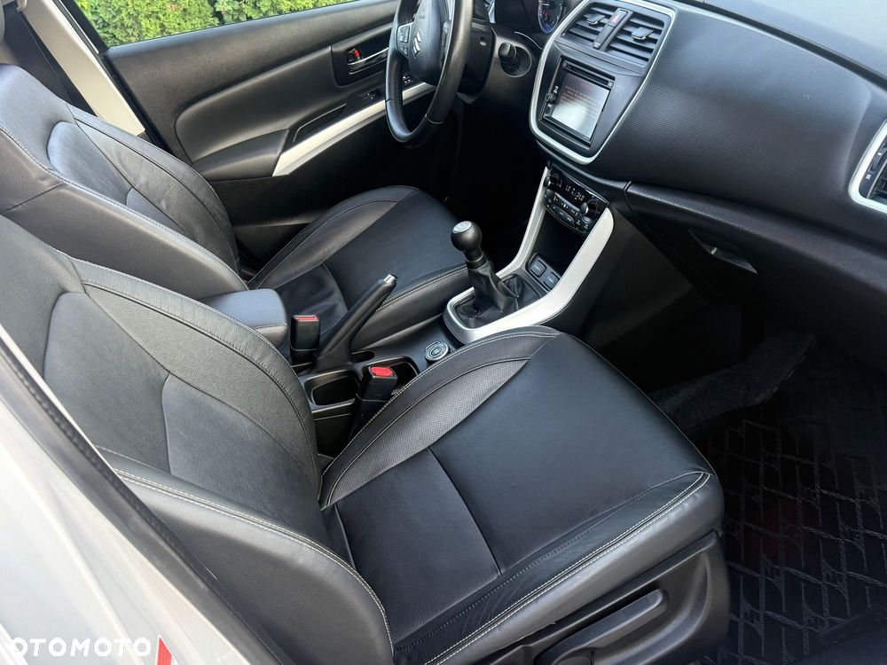 Suzuki SX4 S-Cross 1.6 VVT 4x4 limited+ - 34