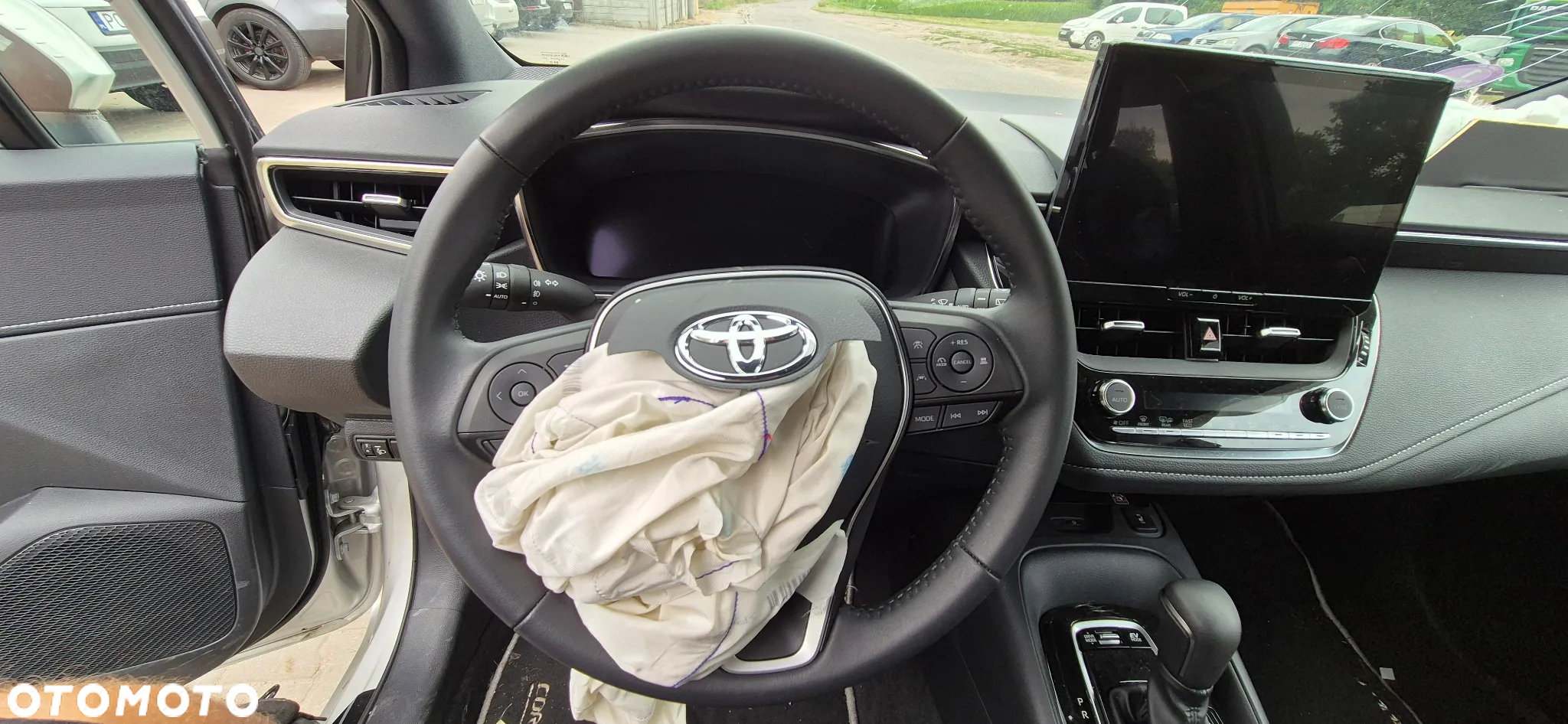 Toyota Corolla 1.8 Hybrid Active - 29