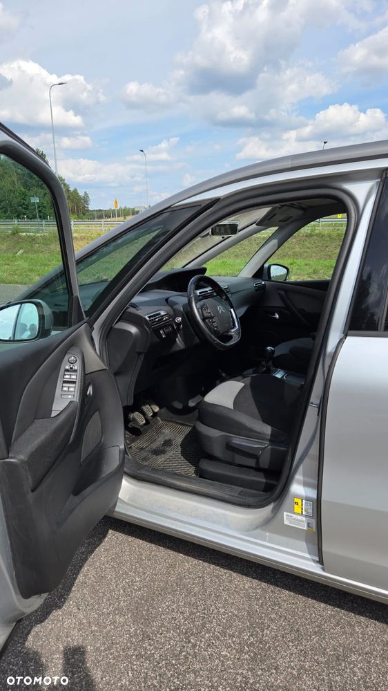Citroën C4 Picasso - 9