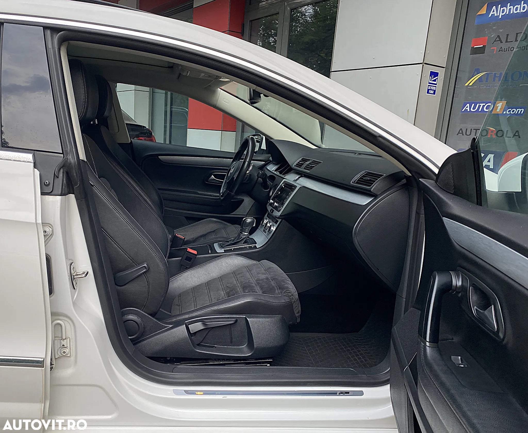 Volkswagen Passat CC 2.0 TSI DSG - 11