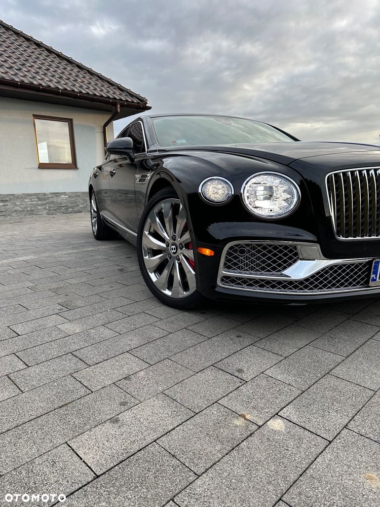 Bentley Flying Spur W12 - 4