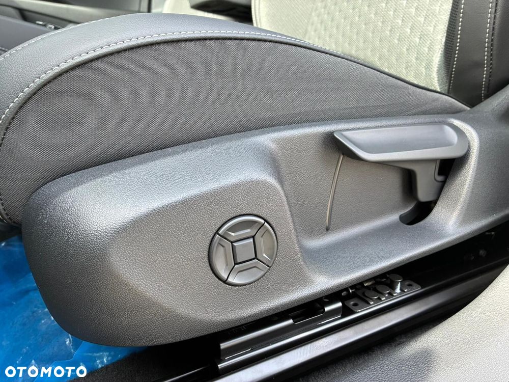 Volkswagen T-Roc - 26