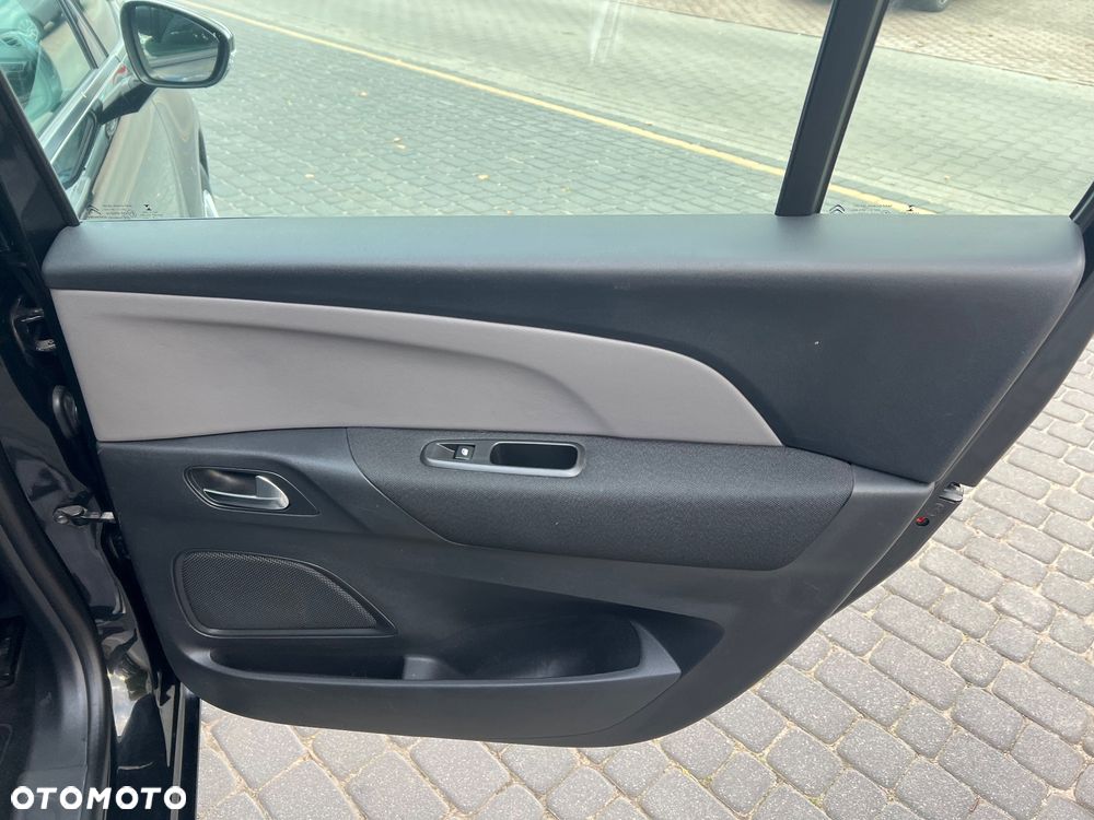 Citroën C4 Grand Picasso - 19