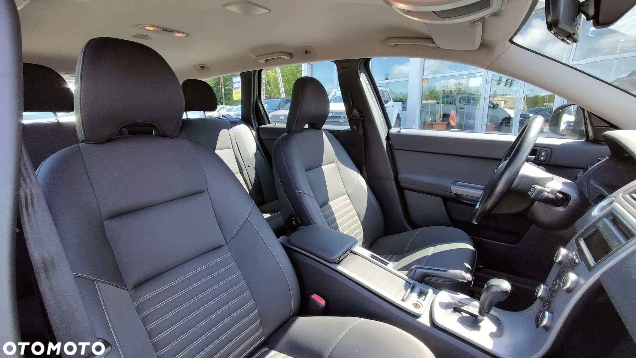 Volvo V50 - 32