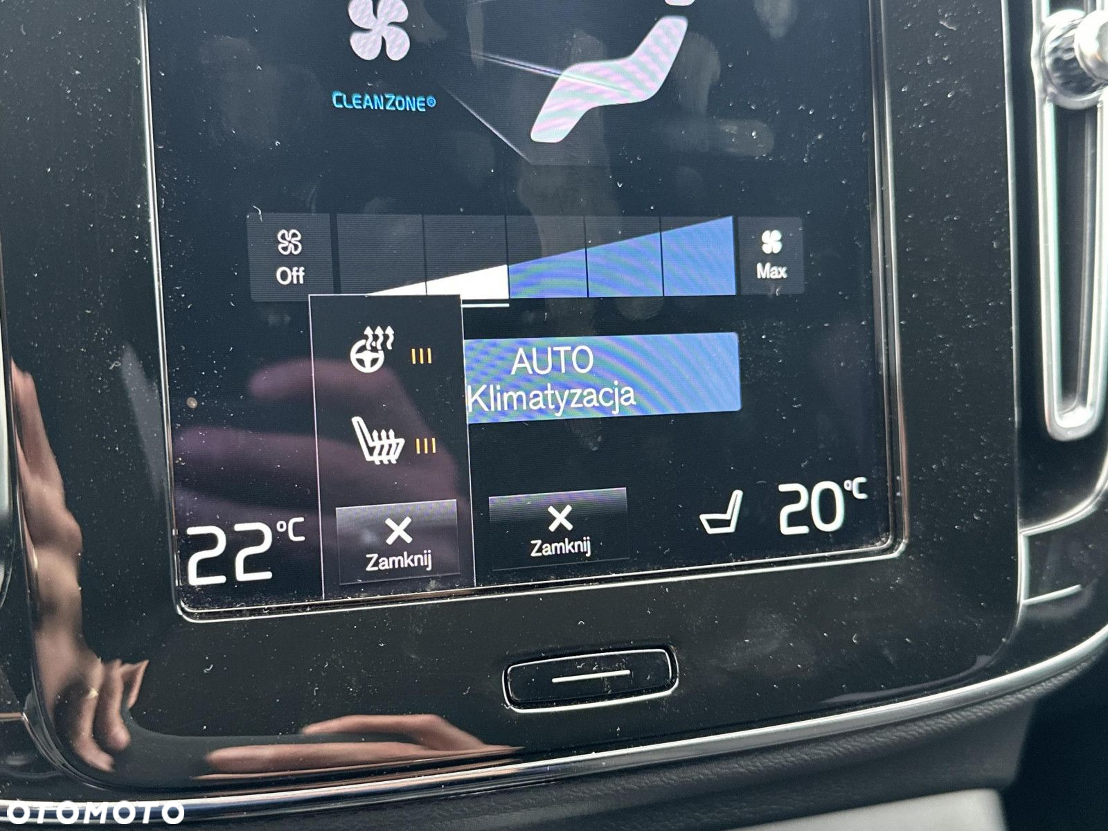 Volvo XC 40 - 21