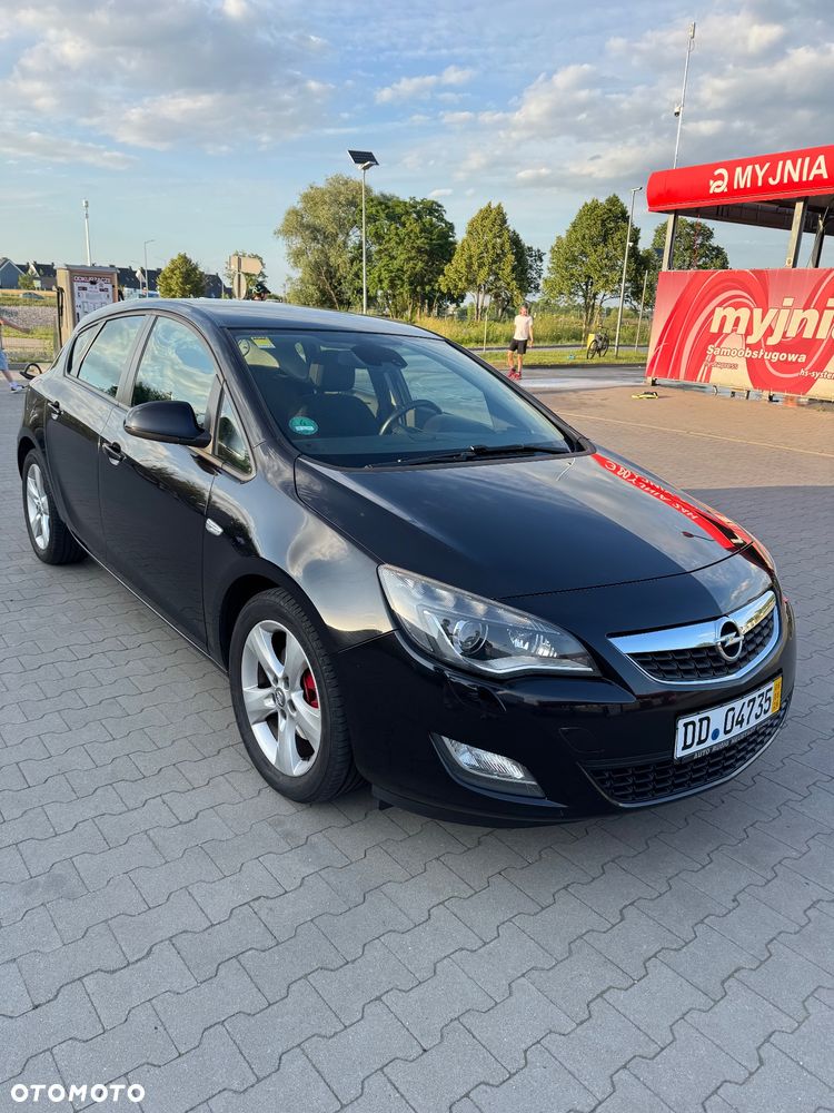 Opel Astra - 1