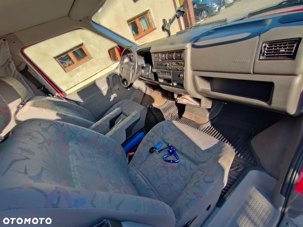 Volkswagen Multivan - 8