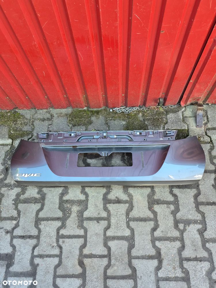 Honda Civic IX lift nakładka na klapę blenda 74890-TV0-ZY00 - 1