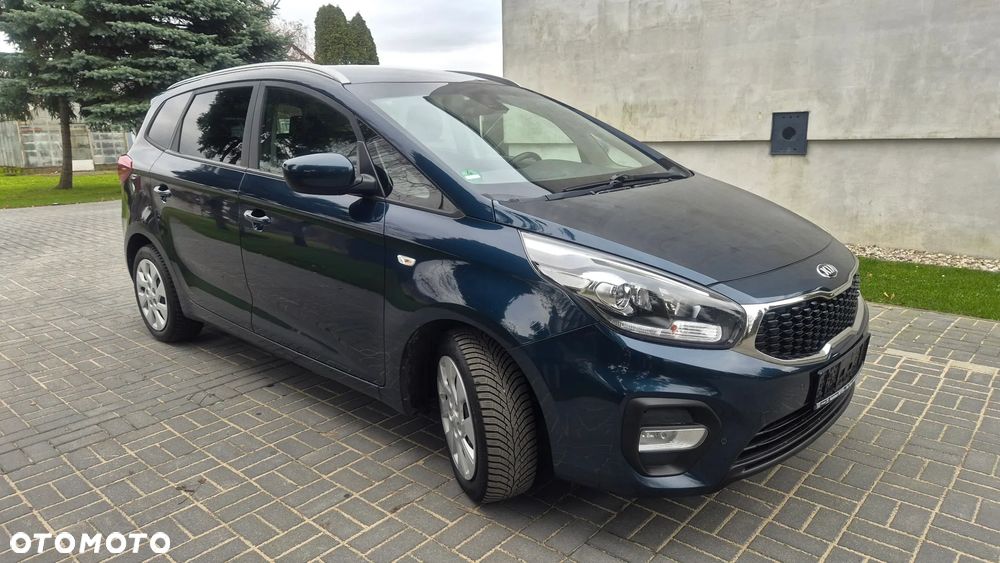 Kia Carens 1.6 GDI Dream Team Edition - 7