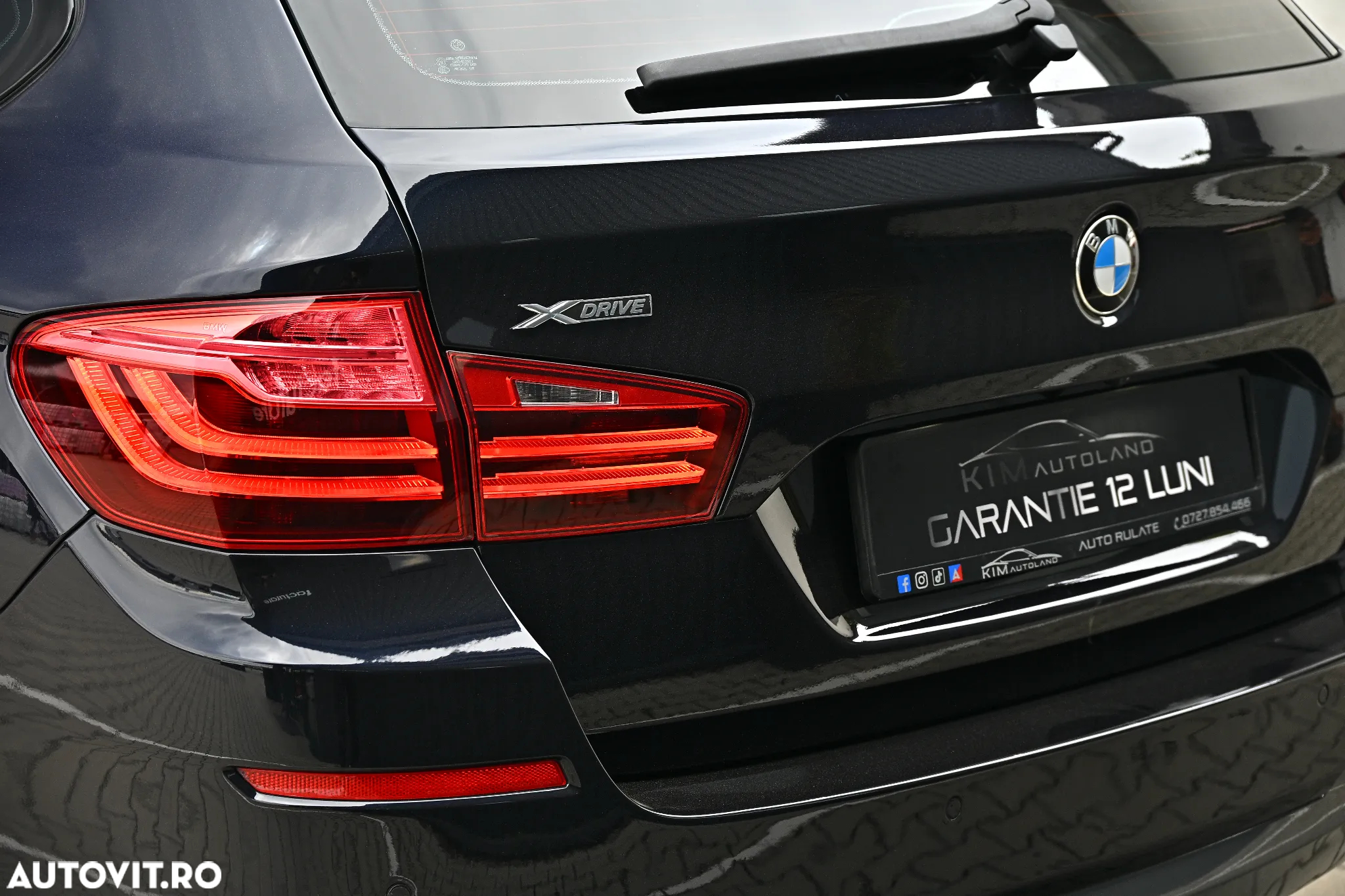 BMW Seria 5 525d xDrive Touring Sport-Aut. - 39
