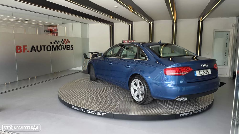 Audi A4 2.0 TDI multitronic - 4