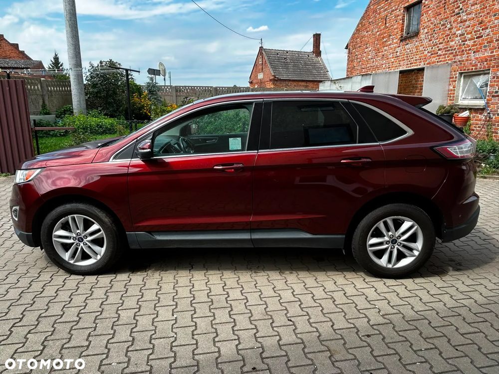 Ford Edge - 8