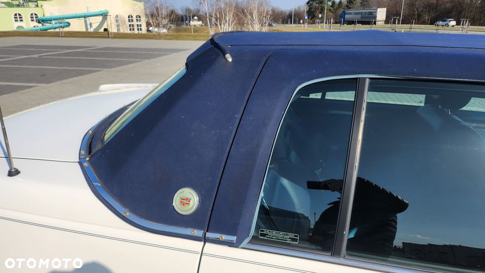 Cadillac Deville 4.6 Concours - 14