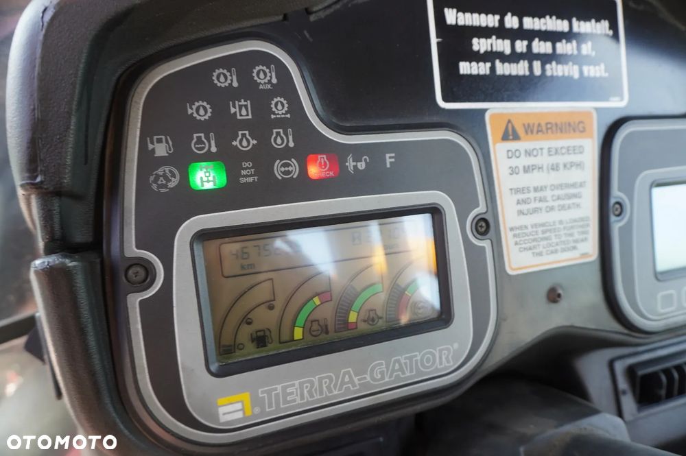 Inny Wóz asenizacyjny Terra-Gator TG 3104 Samobieżny rozrzutnik nawozów płynnych - 21