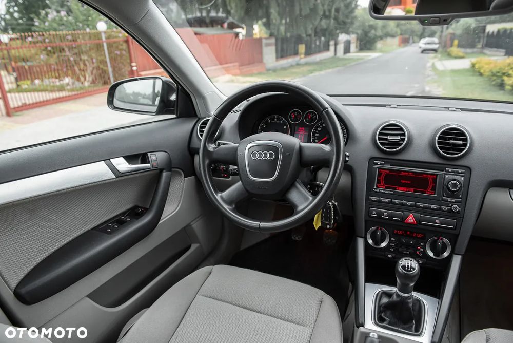 Audi A3 Sportback 1.4 TFSI Attraction - 27