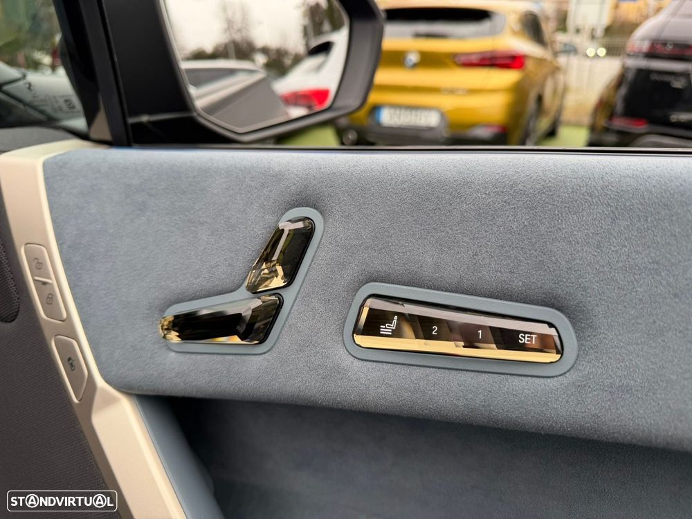 BMW iX xDrive 40 - 23