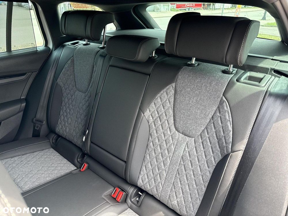 Skoda Octavia 1.5 TSI mHEV Sportline DSG - 27