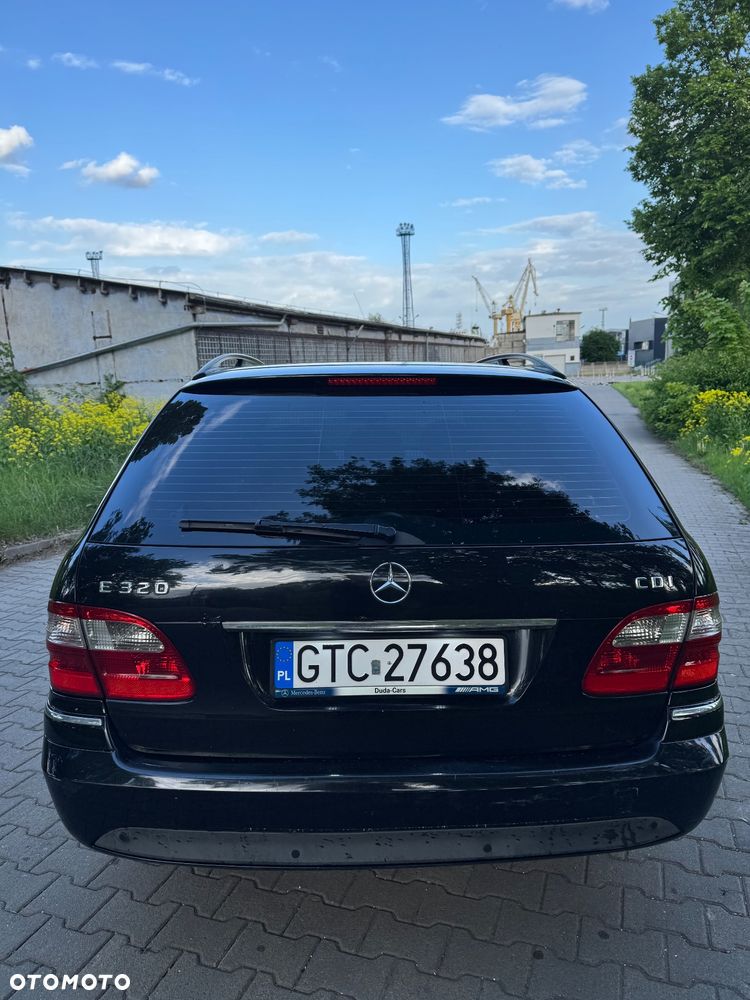 Mercedes-Benz Klasa E 320 CDI T Avantgarde - 14