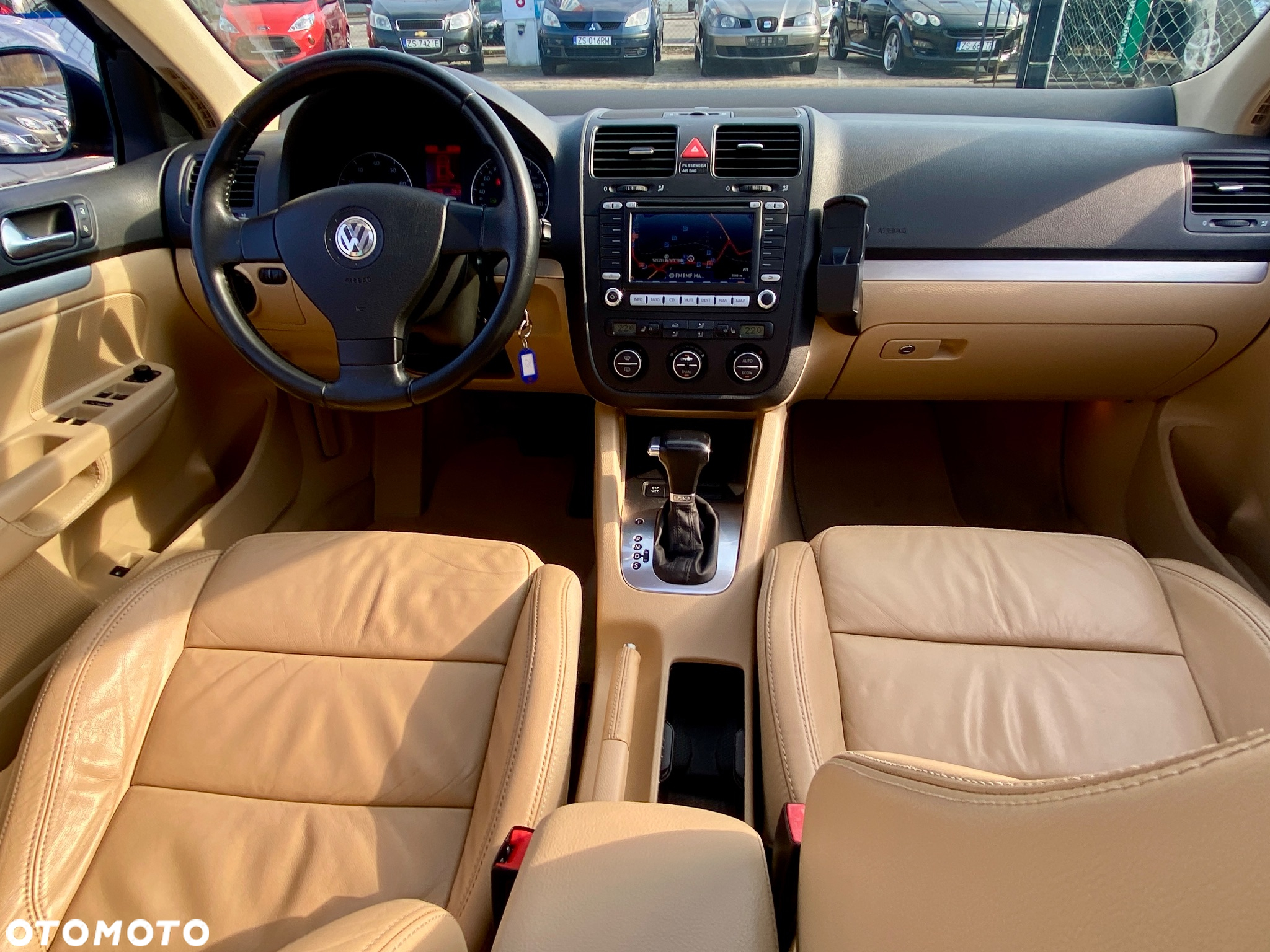 Volkswagen Jetta 1.4 TSI Sportline DSG - 10