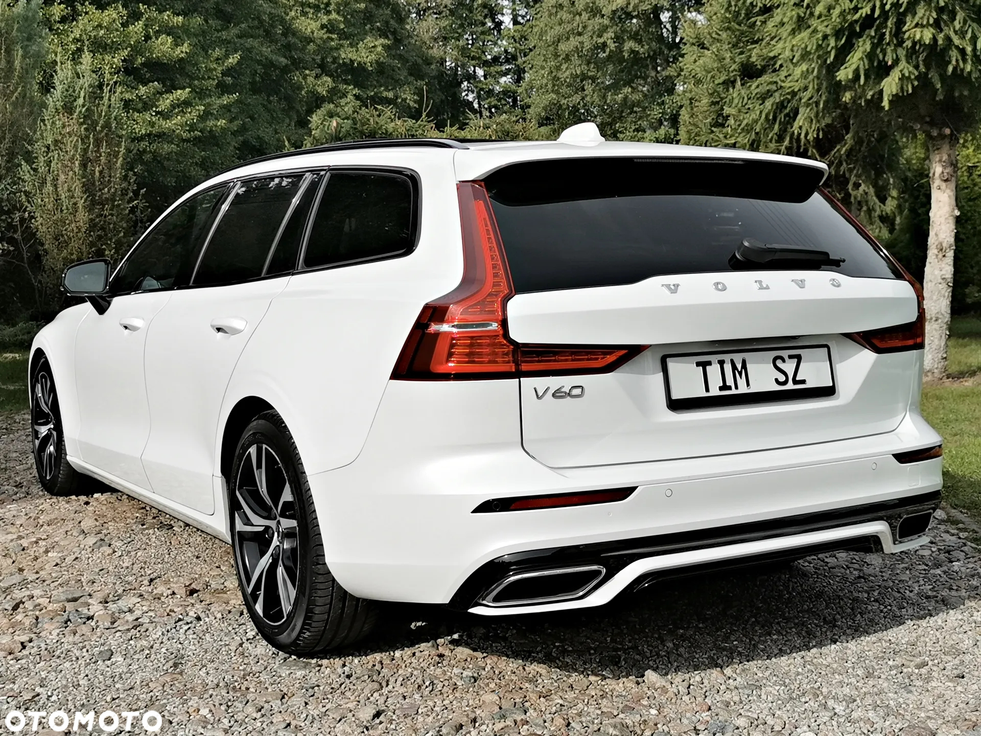 Volvo V60 D3 Geartronic R-Design - 12