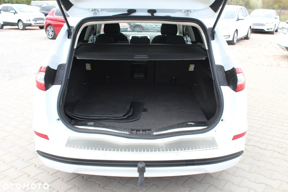 Ford Mondeo 2.0 TDCi Titanium - 39