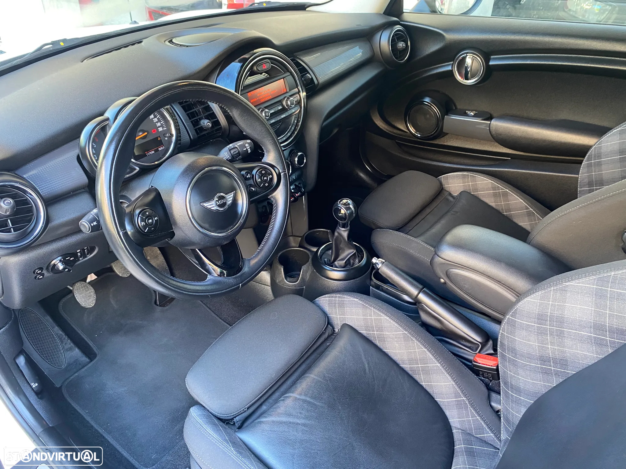 MINI 3 Portas Cooper D Seven Chili - 30