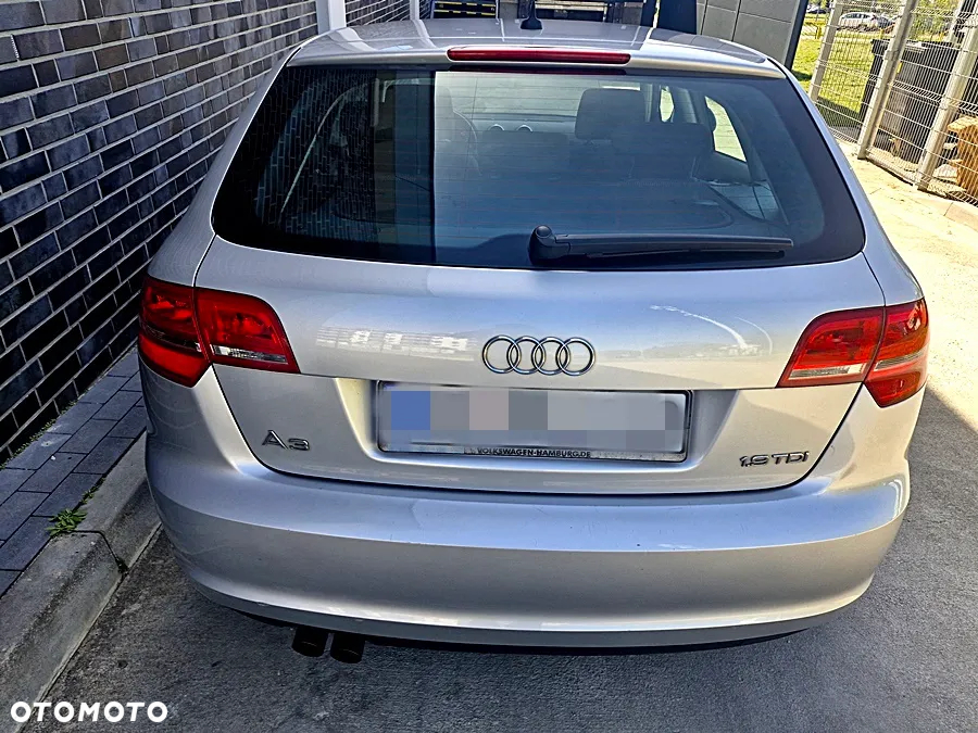 Audi A3 1.9 TDI Sportback Attraction - 5