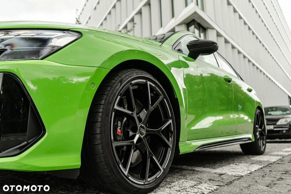 Audi RS3 Limousine TFSI Quattro S tronic - 4