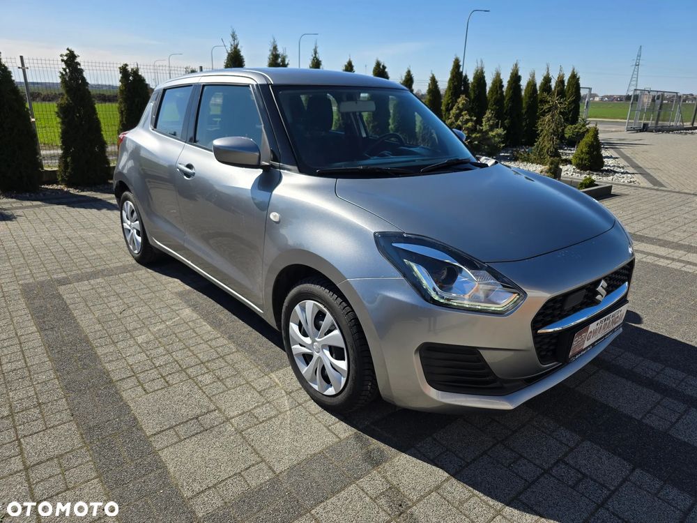 Suzuki Swift 1.2 Dualjet SHVS Premium CVT - 1