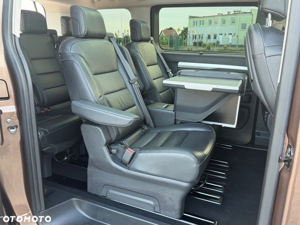 Toyota Proace Verso 2,0-l-D-4D L1 (7-Si.) Autm Executive - 37