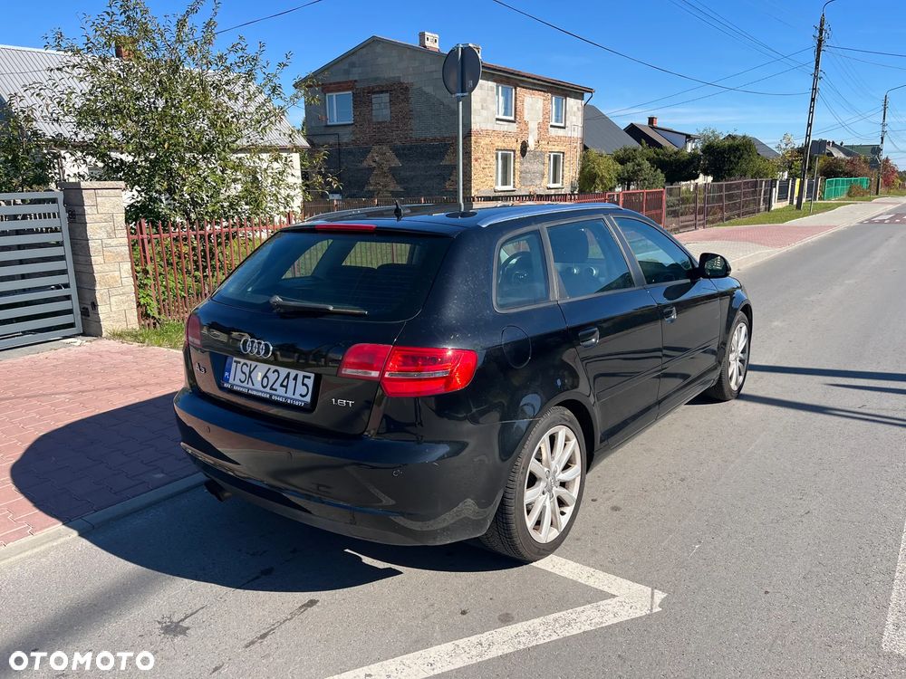 Audi A3 Sportback 1.8 TFSI Attraction - 6