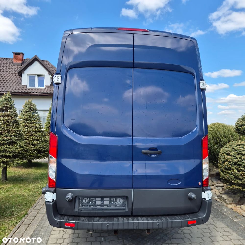 Ford Transit - 9