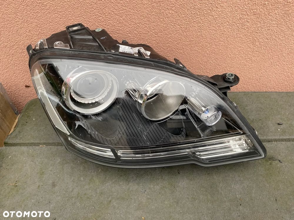 lampa mercedes ml w164 lift bi xenon skrętny AMG eu prawa cała - 3