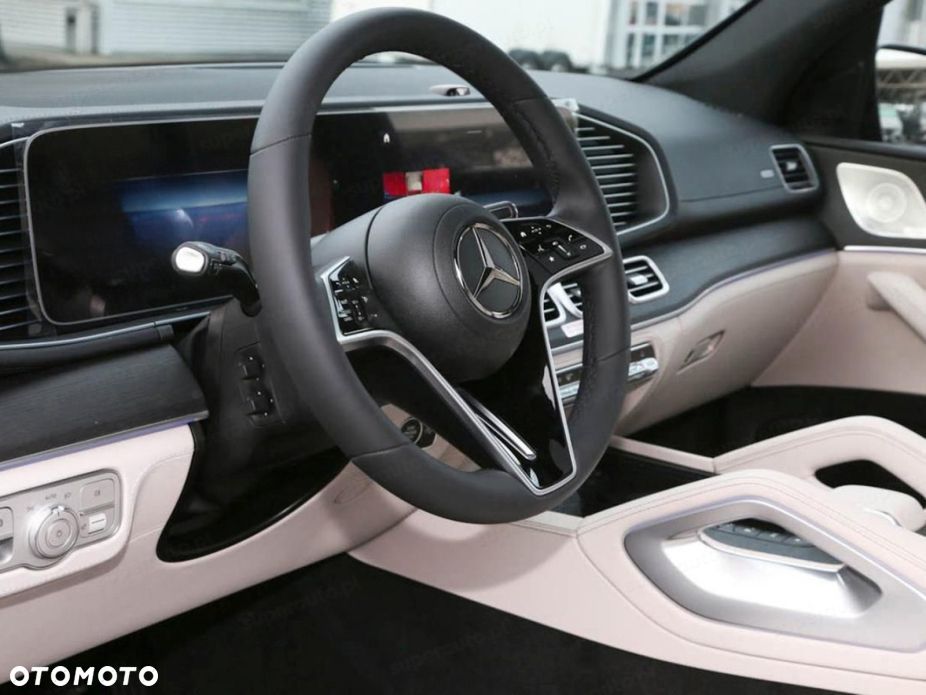 Mercedes-Benz GLE 300 d mHEV 4-Matic AMG Line - 10