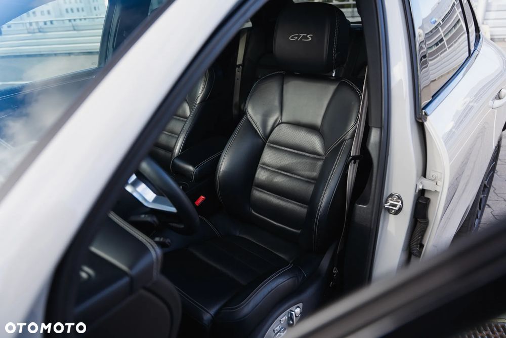 Porsche Macan GTS - 6
