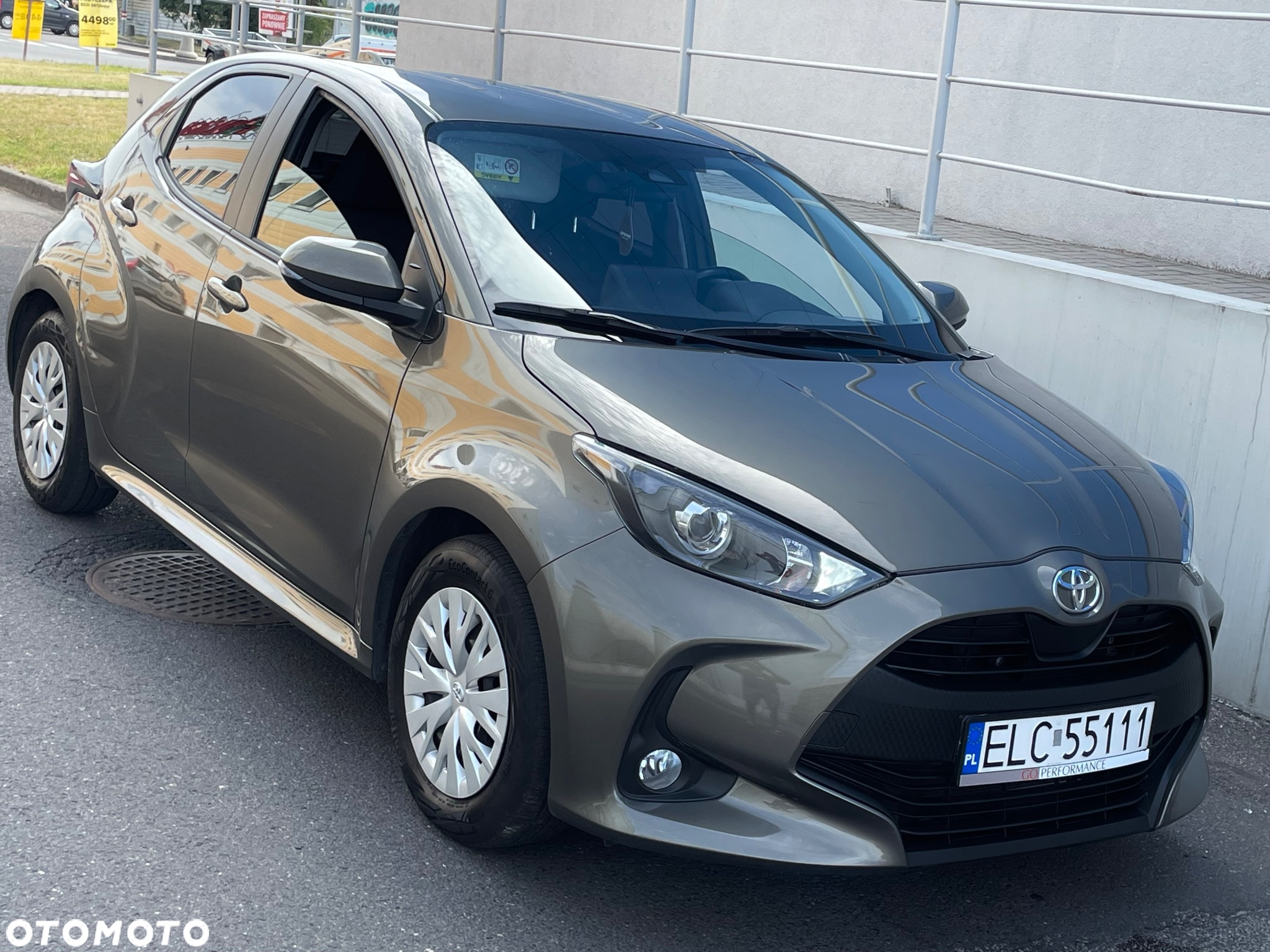 Toyota Yaris 1.5 Comfort - 11