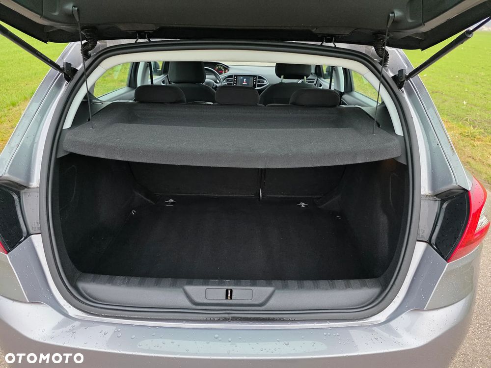 Peugeot 308 1.2 PureTech Access S&S - 16