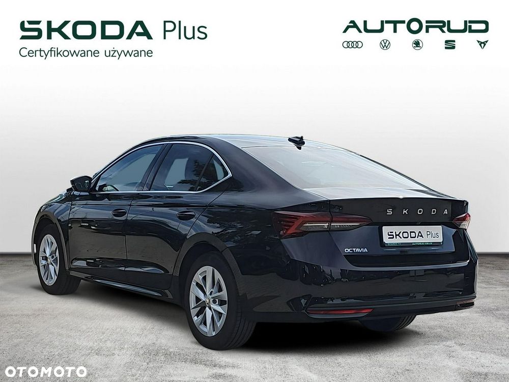 Skoda Octavia 2.0 TDI DSG Selection - 3