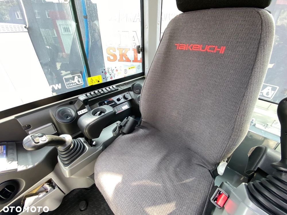 Takeuchi TB 235-2 V3 - 2
